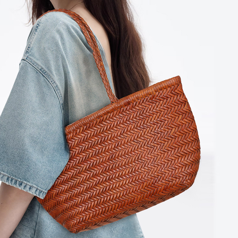 Genuine Leather Handwoven Tote - Luxury Bags Vintage ulasan dan harga