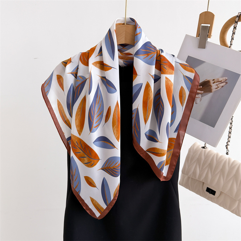 Luxury Brand Print 70cm Square - Luxury Bags Shopping ulasan dan harga